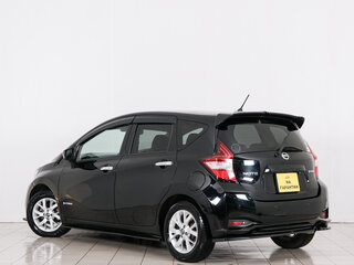 2019 Nissan Note e-Power II Рестайлинг, чёрный, 1429000 рублей, вид 4