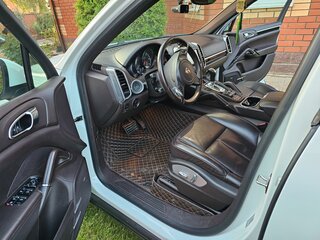 2012 Porsche Cayenne Diesel II (958), белый, 2650000 рублей, вид 3