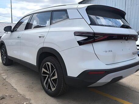 2026 Jetta VS8, белый, 1890000 рублей, вид 4