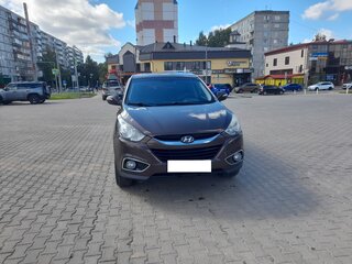 2013 Hyundai ix35 I, коричневый, 1065000 рублей, вид 2