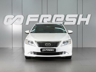 2014 Toyota Camry VII (XV50), белый, 1989000 рублей, вид 3