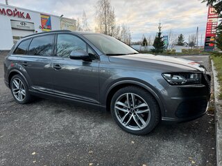 2019 Audi Q7 II (4M), серый, 4800000 рублей, вид 4