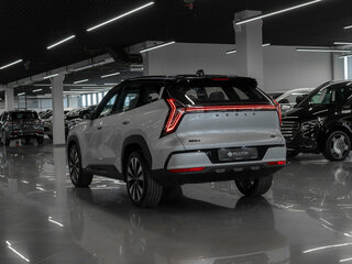 2026 Geely Atlas II, серый, 3225000 рублей, вид 4