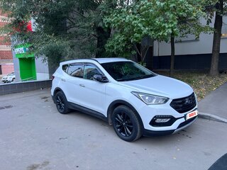2017 Hyundai Santa Fe III Рестайлинг, белый, 2820000 рублей, вид 3