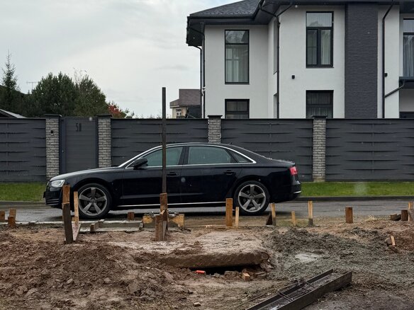 2013 Audi A8 III (D4), чёрный, 1950000 рублей - вид 4