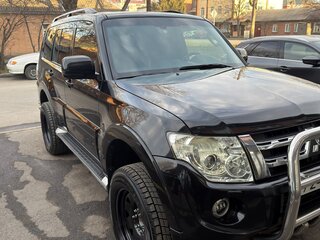 2011 Mitsubishi Pajero IV Рестайлинг 1, чёрный, 2200000 рублей, вид 1