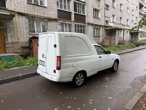 2011 Богдан 2310, белый, 178000 рублей - вид 4