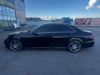 2014 Mercedes-Benz E-Класс 200 IV (W212, S212, C207) Рестайлинг, чёрный, 1750000 рублей, вид 3