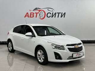 2013 Chevrolet Cruze I Рестайлинг, белый, 799000 рублей, вид 3