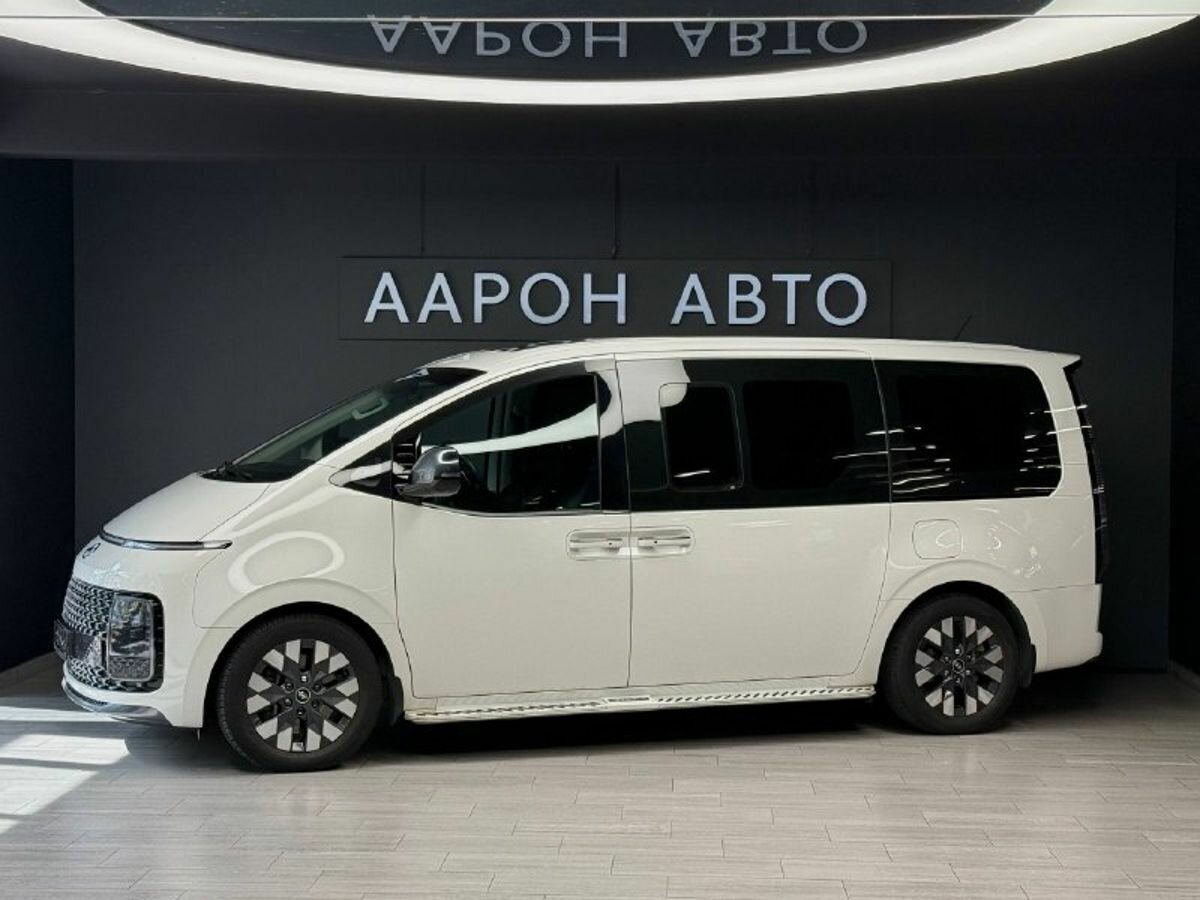Открыть фотографии: Hyundai Staria I