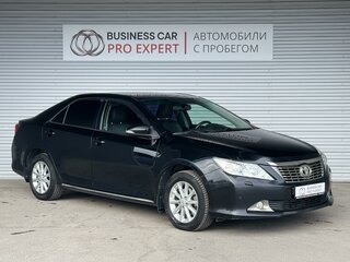 2014 Toyota Camry VII (XV50), чёрный, 1715000 рублей, вид 3