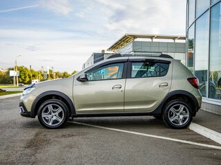 2020 Renault Sandero Stepway II Рестайлинг, бежевый, 1418000 рублей, вид 4