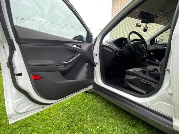 2013 Ford Focus III, белый, 799000 рублей - вид 14