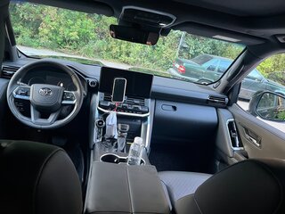 2024 Toyota Land Cruiser 300 Series, чёрный, 12900000 рублей, вид 5