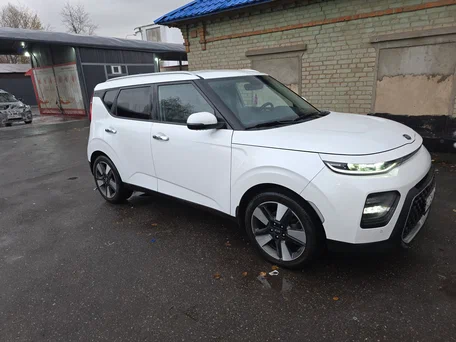 2020 Kia Soul III, белый, 1950000 рублей, вид 2