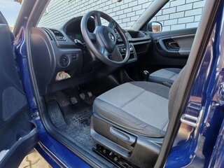 2013 Skoda Fabia II Рестайлинг, синий, 600000 рублей, вид 5