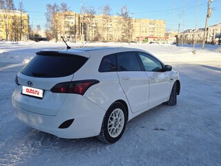 2016 Hyundai i30 II Рестайлинг, белый, 800000 рублей, вид 5
