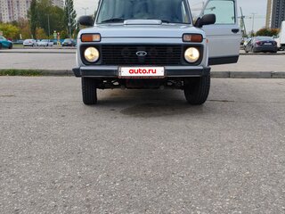 2015 Lada (ВАЗ) 2131 (4x4) 213105 I, серебристый, 800000 рублей, вид 3