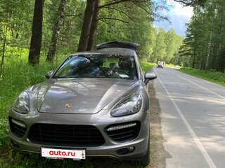 2010 Porsche Cayenne Diesel II (958), серый, 3150000 рублей, вид 3