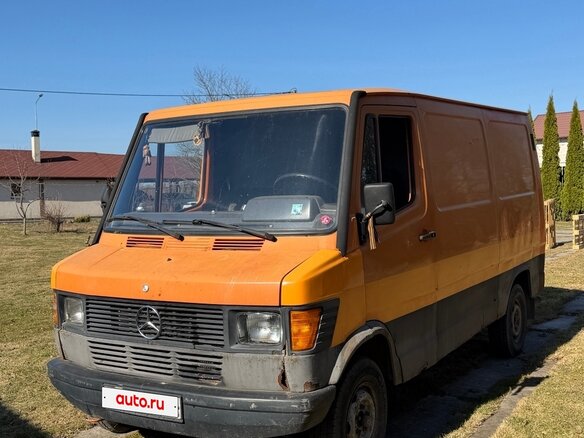 1992 Mercedes-Benz T1, оранжевый, 149000 рублей - вид 2
