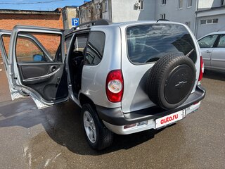 2008 Chevrolet Niva I, серебристый, 390000 рублей, вид 4