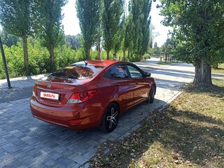 2011 Hyundai Solaris I, красный, 650000 рублей, вид 3