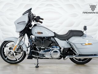 2024 Harley-Davidson Street Glide, серый, 2677000 рублей, вид 2