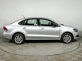 2013 Volkswagen Polo V, серебристый, 799777 рублей, вид 4