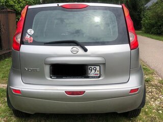 2008 Nissan Note I, серебристый, 520000 рублей, вид 3