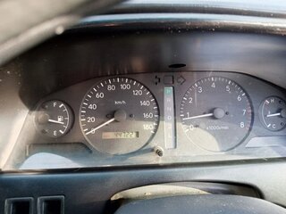 2001 Toyota Carina VII (T210), серый, 400000 рублей, вид 5