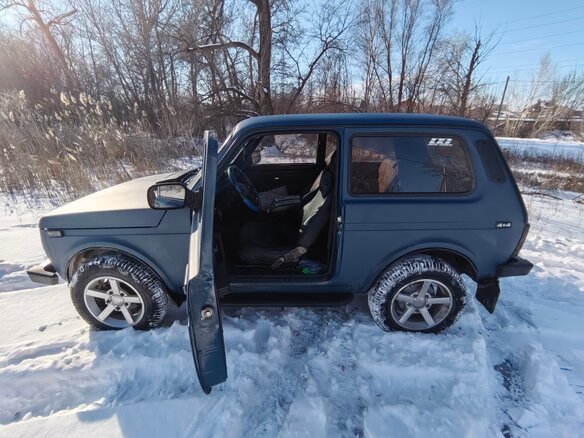 2011 Lada (ВАЗ) 2121 (4x4) I Рестайлинг, синий - вид 2