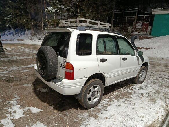 1998 Suzuki Escudo II, белый, 680000 рублей - вид 3