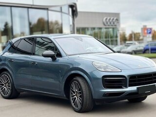 2019 Porsche Cayenne III, голубой, 4250000 рублей, вид 2