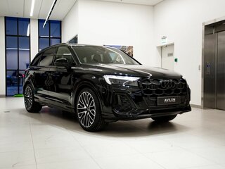 2026 Audi Q7 50 TDI II (4M) Рестайлинг 2, чёрный, 13750000 рублей, вид 3