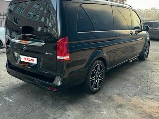 2023 Mercedes-Benz V-Класс Extra Long 300 d экстра длинный III (W447) Рестайлинг, чёрный, 11000000 рублей, вид 4