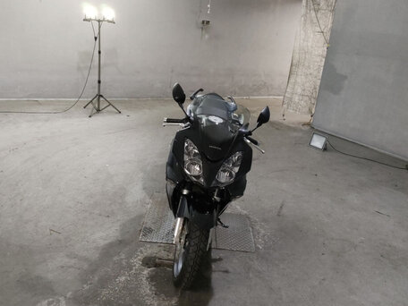 2009 Honda VFR 800, чёрный, 480000 рублей, вид 2