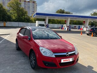 2008 Opel Astra H Рестайлинг, красный, 300000 рублей, вид 3