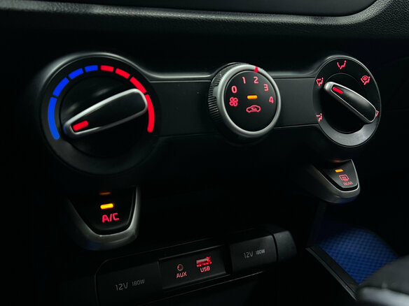 2018 Kia Rio IV, синий, 1099000 рублей - вид 9