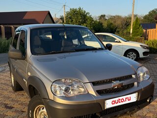 2013 Chevrolet Niva I Рестайлинг, серый, 425000 рублей, вид 2