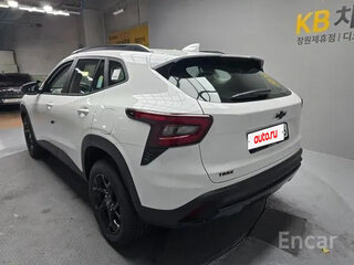 2025 Chevrolet Trax II, белый, 2134000 рублей, вид 3