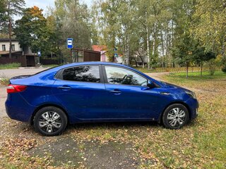 2012 Kia Rio 4-speed III, синий, 720000 рублей, вид 2