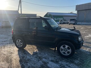 2008 Mitsubishi Pajero Mini II, чёрный, 440000 рублей, вид 2