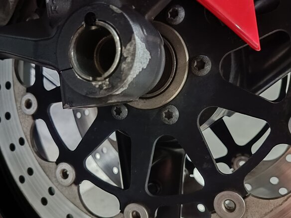 2009 Ducati Monster 696, красный, 420000 рублей - вид 4