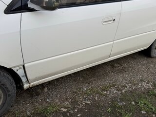 1998 Toyota Ipsum I (M10), белый, 400000 рублей, вид 4