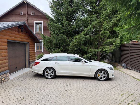 2013 Mercedes-Benz CLS 350 CDI II (C218), белый, 2300000 рублей - вид 2