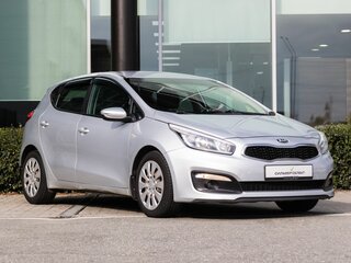 2017 Kia Ceed II Рестайлинг, серебристый, 1220000 рублей, вид 5