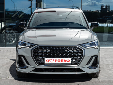 Audi Q3 II (F3)