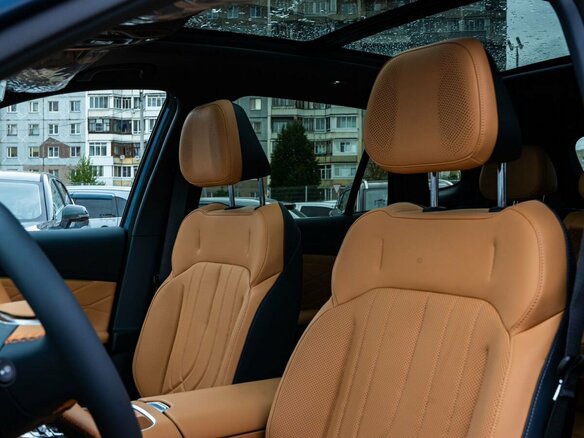 2026 Geely EX5 Гибрид EM-R, синий, 3829990 рублей - вид 8