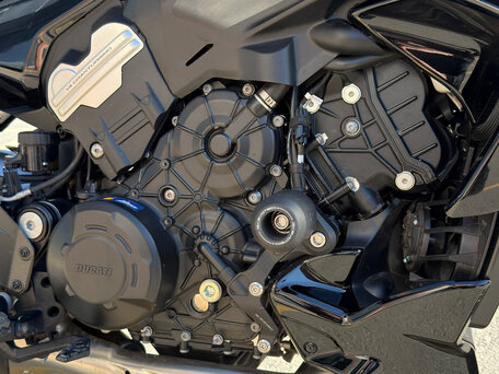 2023 Ducati Diavel V4, чёрный, 2300000 рублей, вид 5