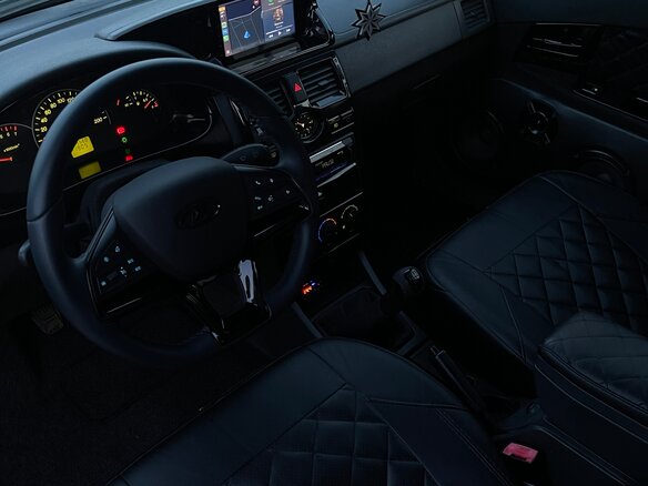 2011 Lada (ВАЗ) Priora I, чёрный, 450000 рублей - вид 16